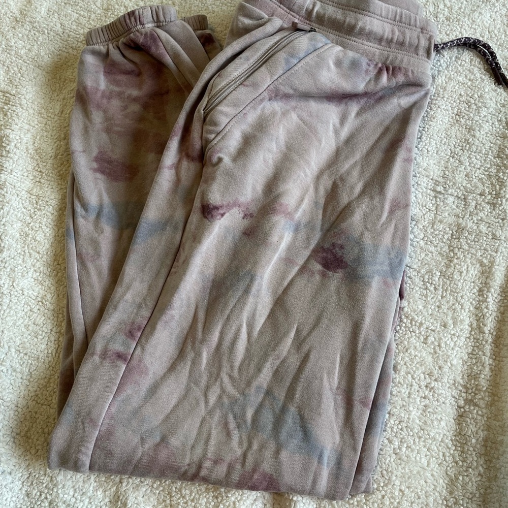 Athleta girls medium sweatpants